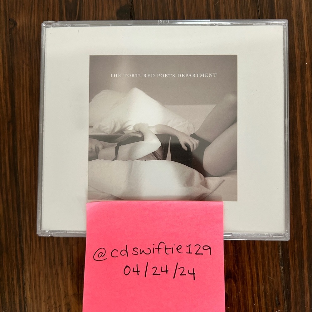 Taylor Swift, TTPD collectors cd, The Manuscript variant w/ Artifacts (unopened)